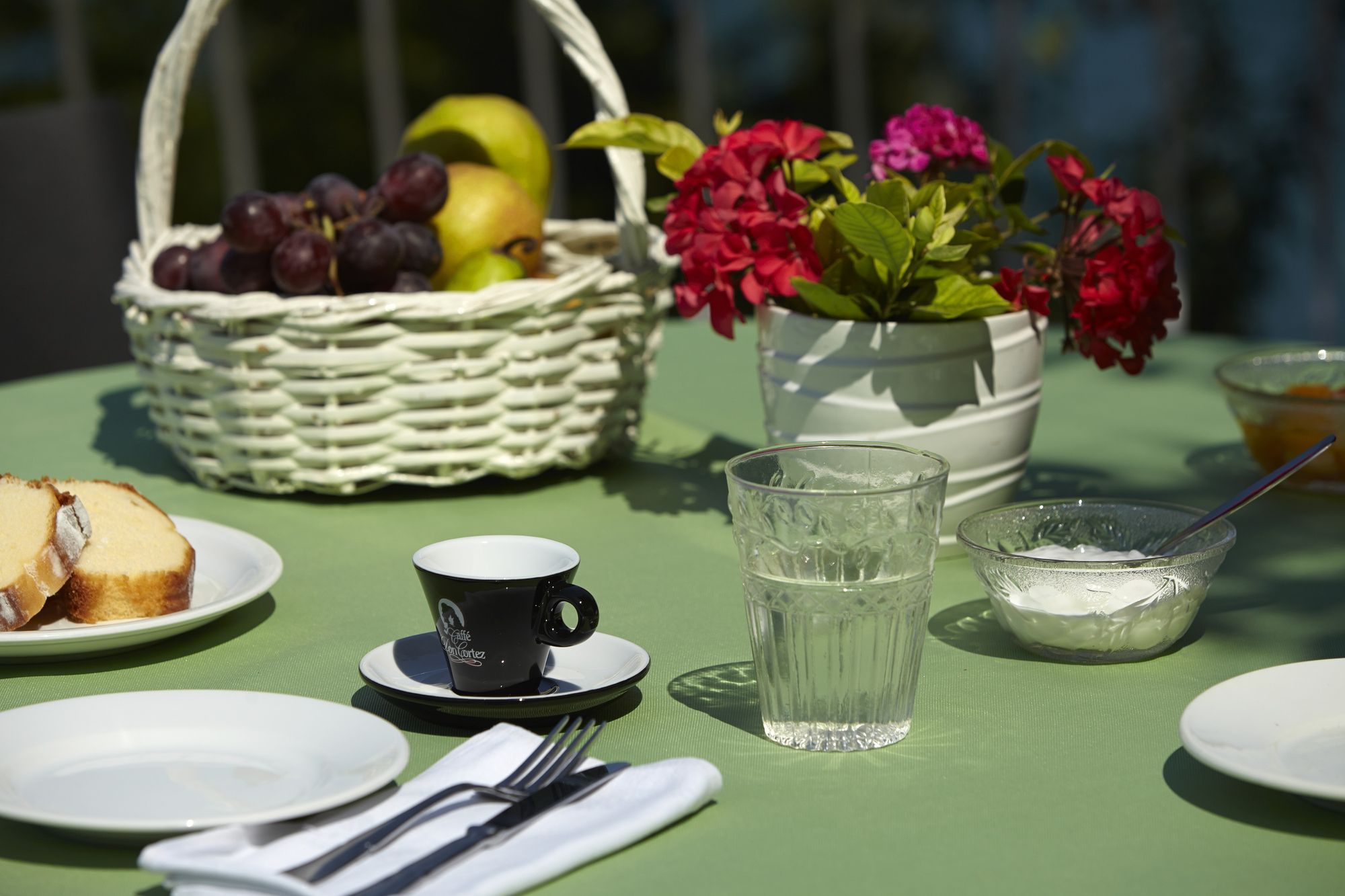 Breakfast table
