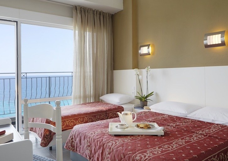 Triple room sea view