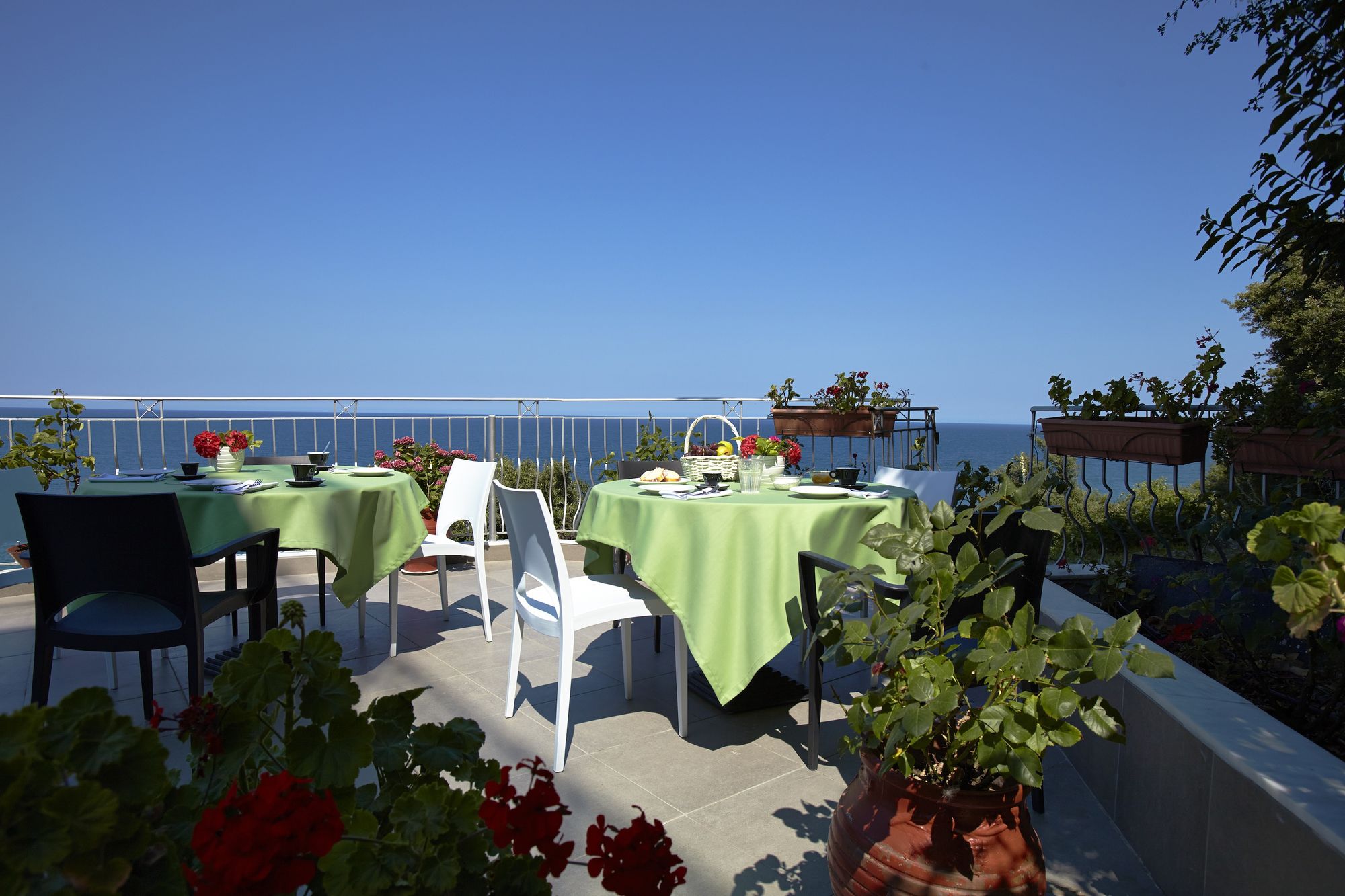 Terrace with sea view